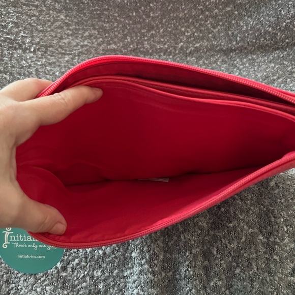 Solo Handbag in beautiful Coral color - Picture 4 of 5